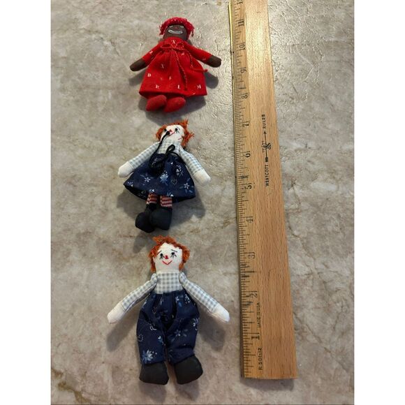 Raggedy Ann & Andy with Goliwog Mini Rag Dolls - Picture 2 of 5